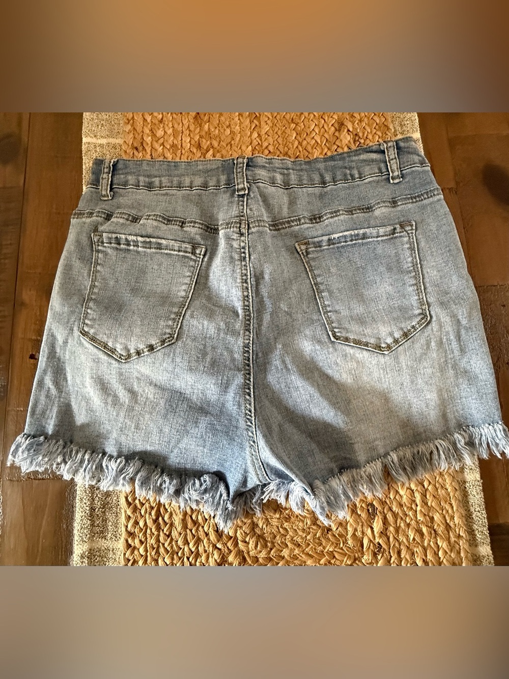 High Rise Ripped Frayed Stretchy Jean Shorts - Picture 5 of 8